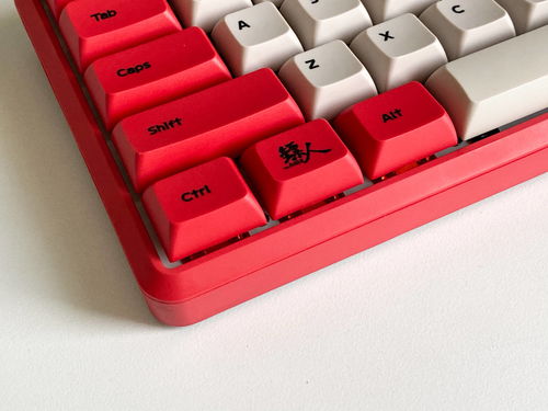 指尖上的江湖 黑爵鏢人定制版機(jī)械鍵盤與獨(dú)特手感奶油軸體驗(yàn)