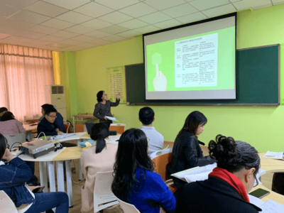 與心靈相約，與健康同行——武漢外國(guó)語(yǔ)學(xué)校美加分校心理健康教育專題培訓(xùn)紀(jì)實(shí)